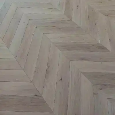 Дуб Натур 600х200х16/4 французская ёлочка
