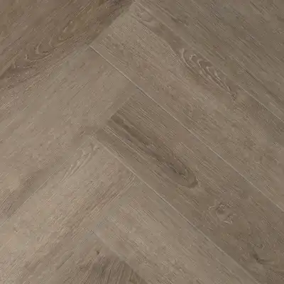 Дуб Ривер