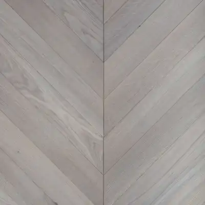Дуб Натур Concrete лак 700х90х15/3 мм французская ёлочка