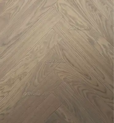 Дуб Космо 600 x 130 x 15 Английская (венгерская) ёлочка