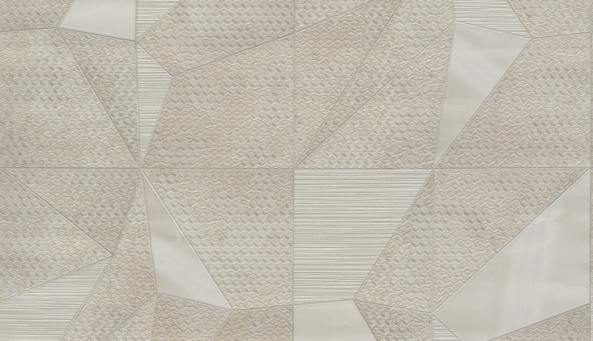 90032